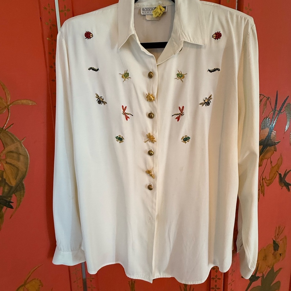 Cream Button Down with Colorful Insect Embroidery